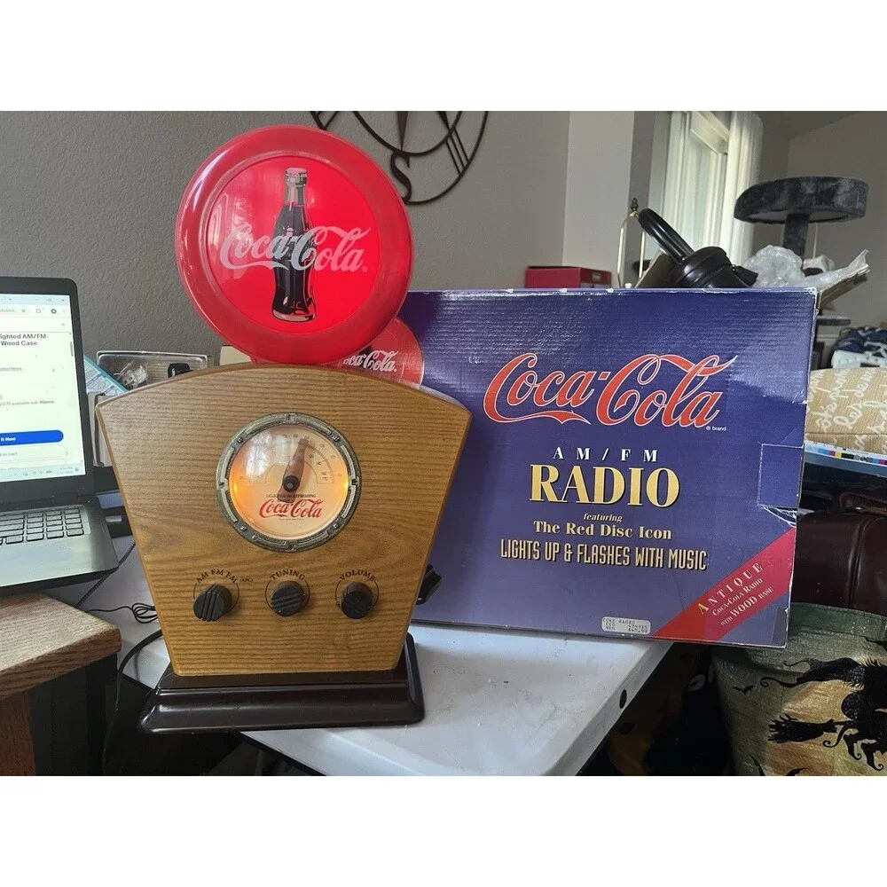 Vintage Coca Cola AM/FM Wood Radio Flashing Light Antique Style Box Works 15x10